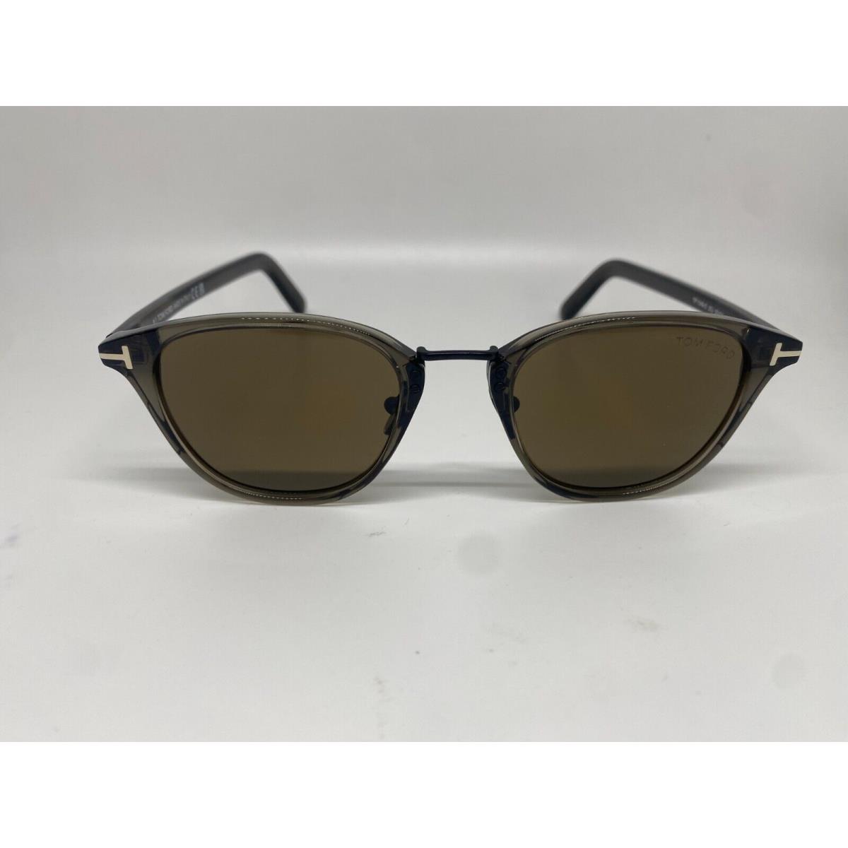 Tom Ford sunglasses  - Frame: Gray, Lens: LIGHT BROWN 0