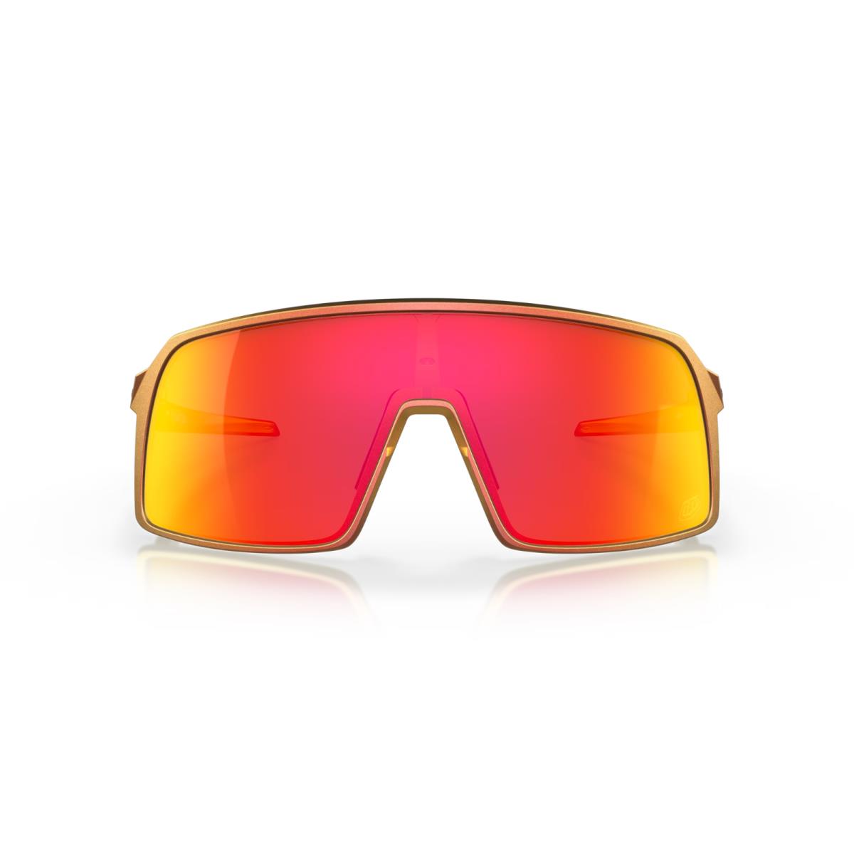 Oakley sunglasses  - Frame: Red Gold Shift, Lens: 0