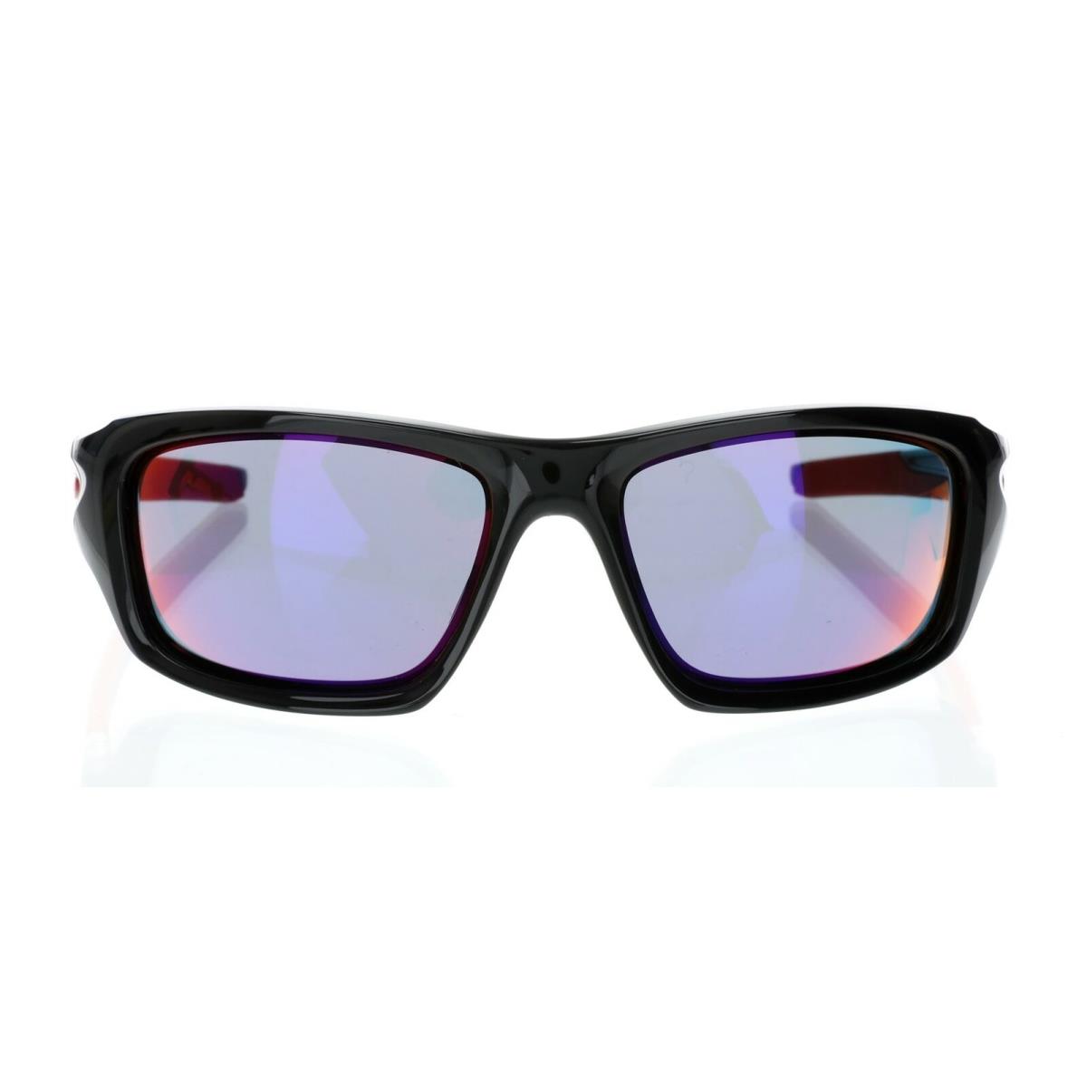 Oakley 255178 Mens Oo9236 Valve Rectangular Sunglasses Black/red Iridium - Frame: Black, Lens: Red Iridium