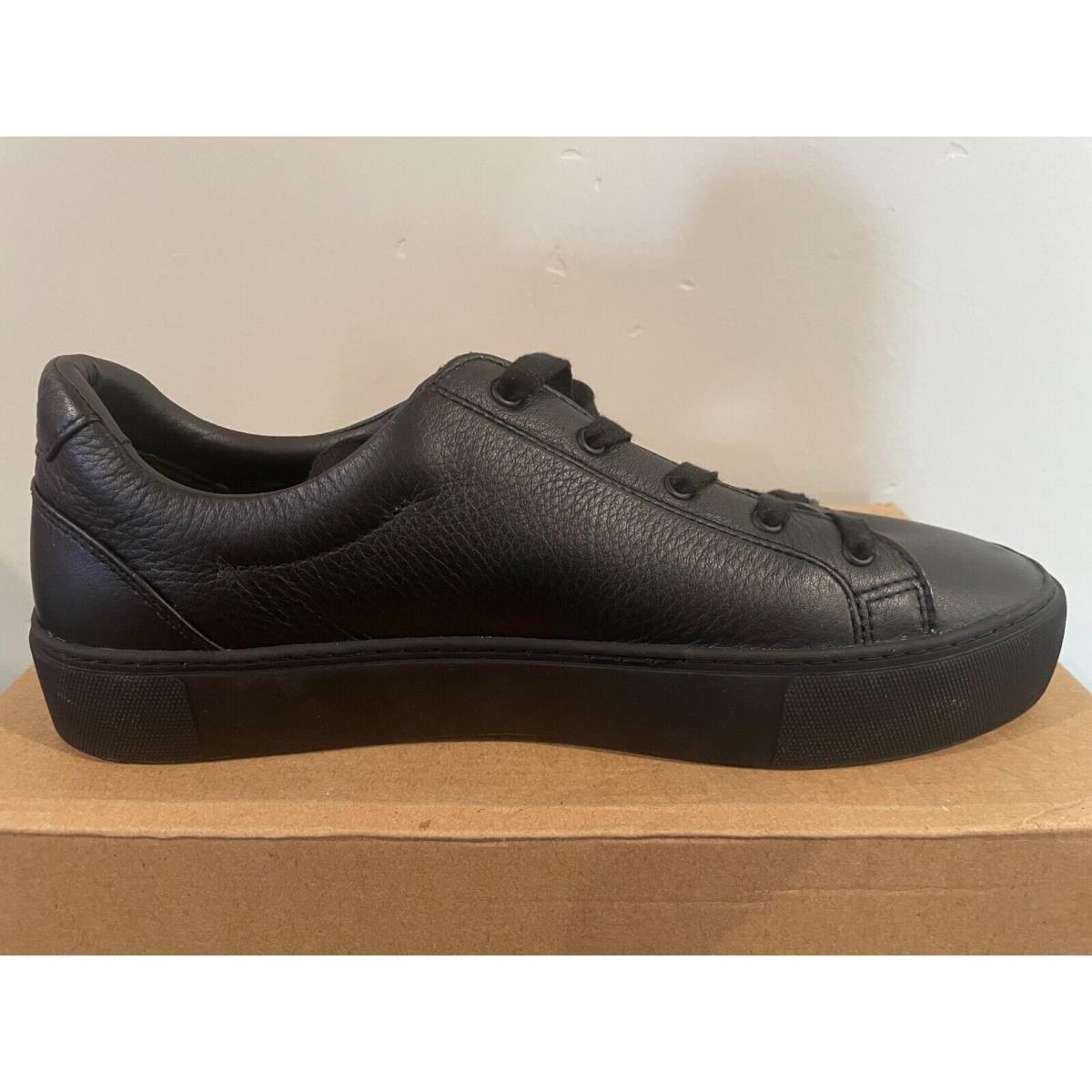 Women s Ugg Leather Low Top Zilo Black Sneakers-size 10