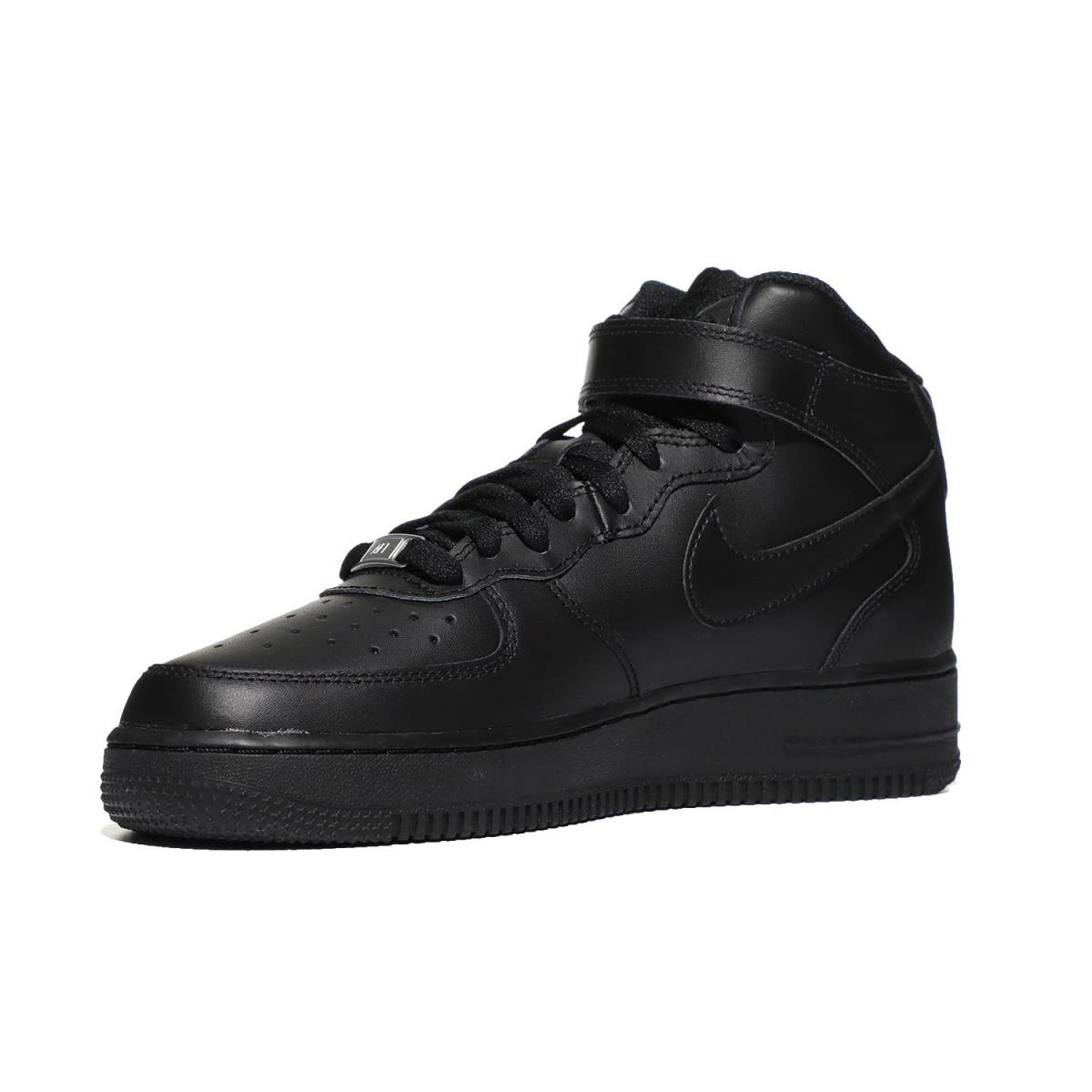 Boy`s Sneakers Athletic Shoes Nike Kids Air Force 1 Mid LE Big Kid Black/Black