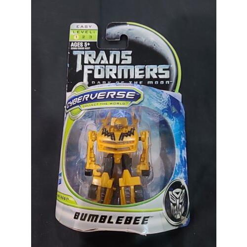 Transformers Cyberverse Bumblebee Lightning Dark of The Moon 1/011 Hasbro 2011