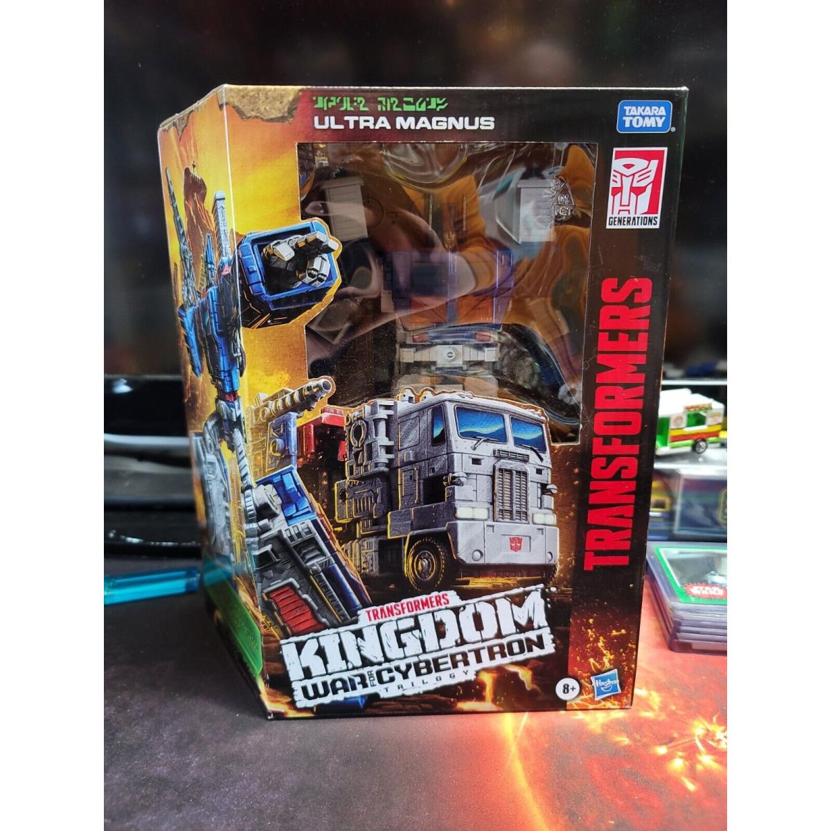 Transformers: Kingdom War For Cybertron Trilogy Ultra Magnus Nib