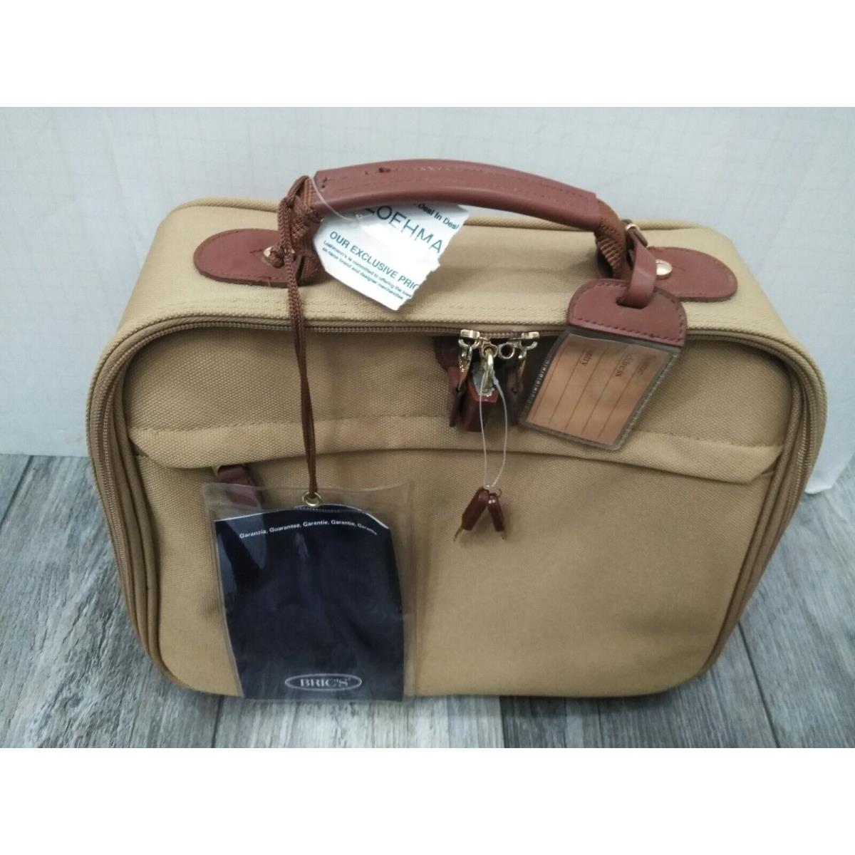 Bric`s Vtg. Bric`s Classic Beauty Travel Case Cosmetic Bag Beige Style: Clo1654