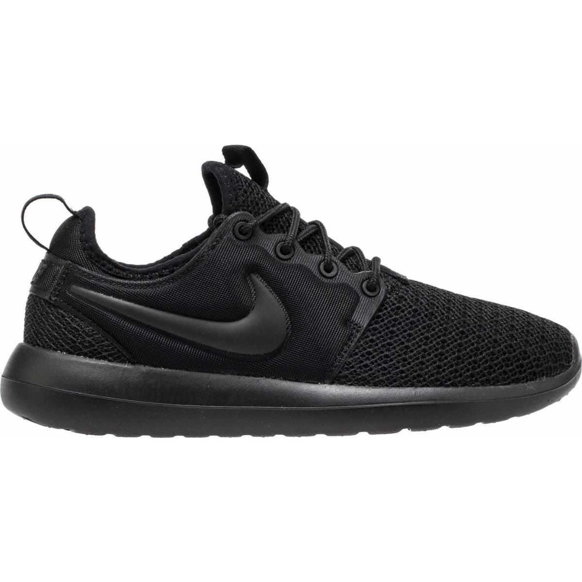 Nike Women`s Roshe Two Black/black 844931-010 Sz 5 6.5 - Black