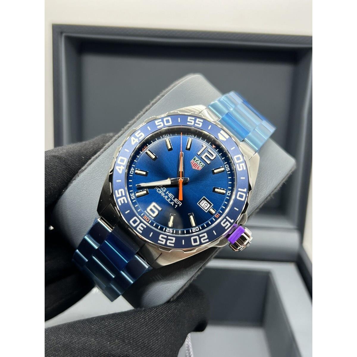 New/unworn Tag Heuer Formula 1 Blue WAZ1010.BA0842 Box Papers - Dial: Blue, Band: Silver, Bezel: Blue