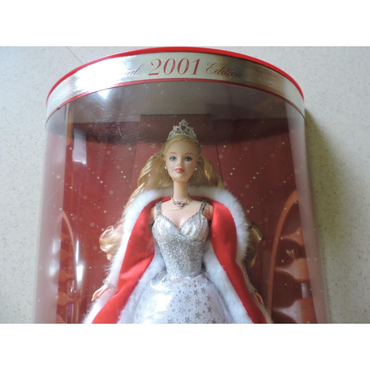 Barbie Holiday Celebration Barbie Mattel 2001 50304 Special Edition