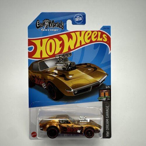 Hot Wheels Super Treasure Hunt `68 Corvette - Gas Monkey Garage W Protector