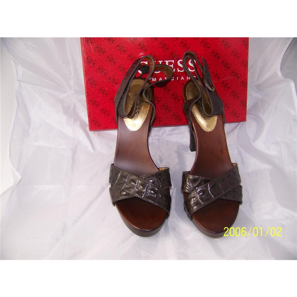 Guess Shoes By Marciano Hadassa Brown Size 9.5M