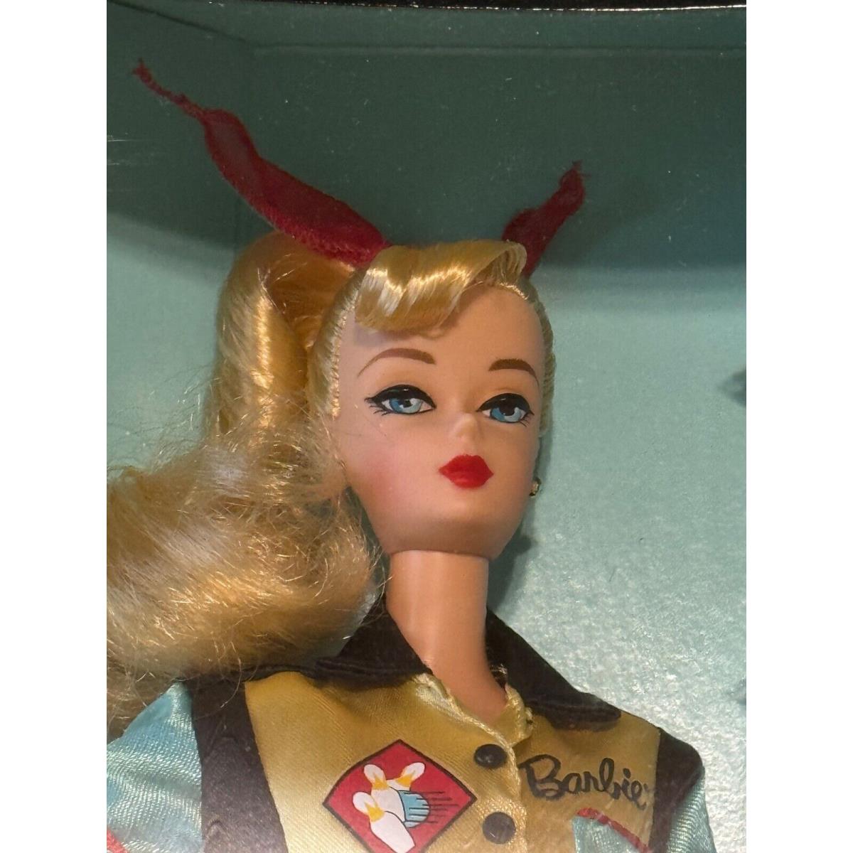 1999 Bowling Champ Barbie Doll Collector Edition 25871