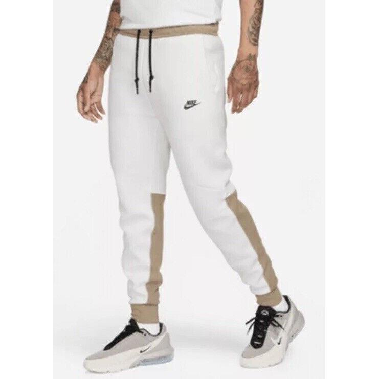 Nike tech fleece pants 3xl on sale