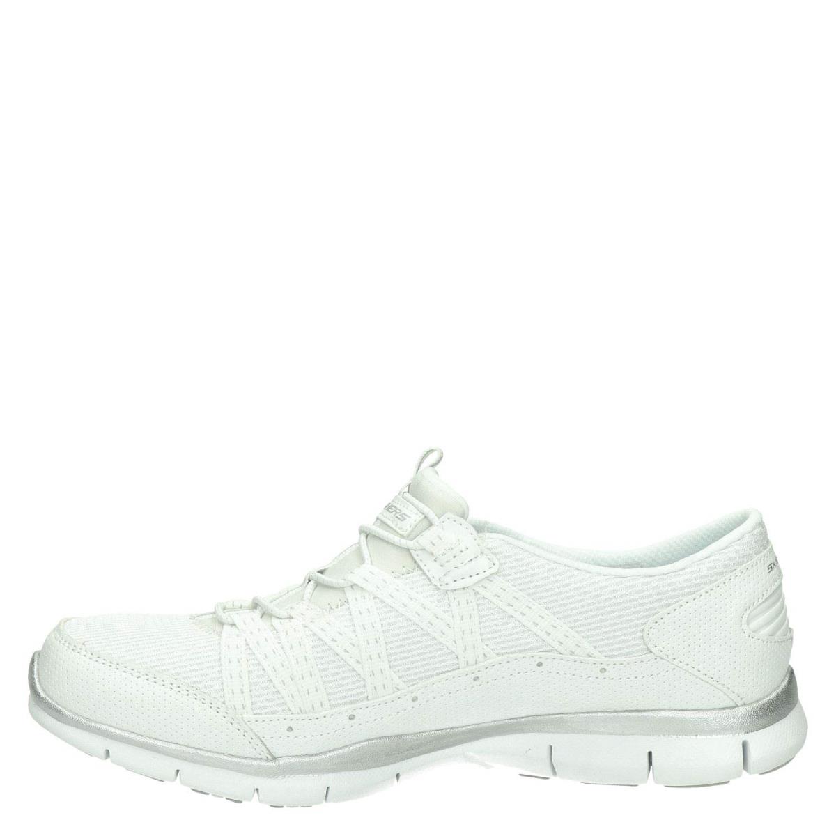 Skechers Women`s Gratis-strolling Sneaker White/Silver Wsl