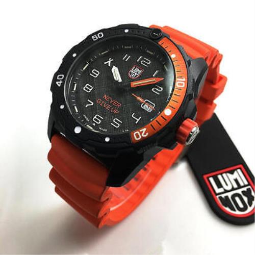 Men`s Luminox Bear Grylls Survival Outdoor Explorer Watch XB.3729.NGU