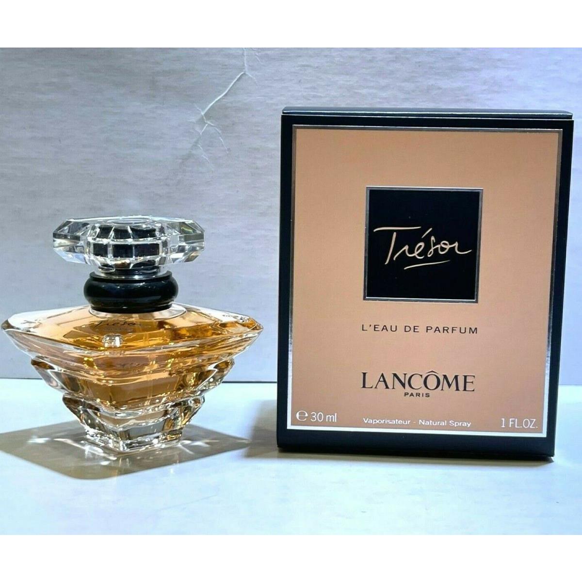 Tresor by Lancome 1.0 Oz. L`eau de Parfum Spray For Women