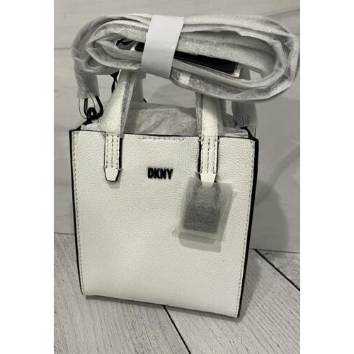 Dkny Maze Crossbody Optic White Black