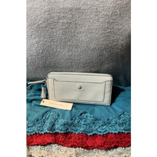 Marc Jacobs Light Grey Pebble Grain Leather Multi Function Zip Around Clutch