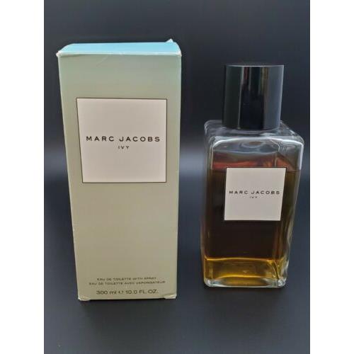 Marc Jacobs Ivy 10oz/300mL Eau De Toilette Spray For Women 80% Full