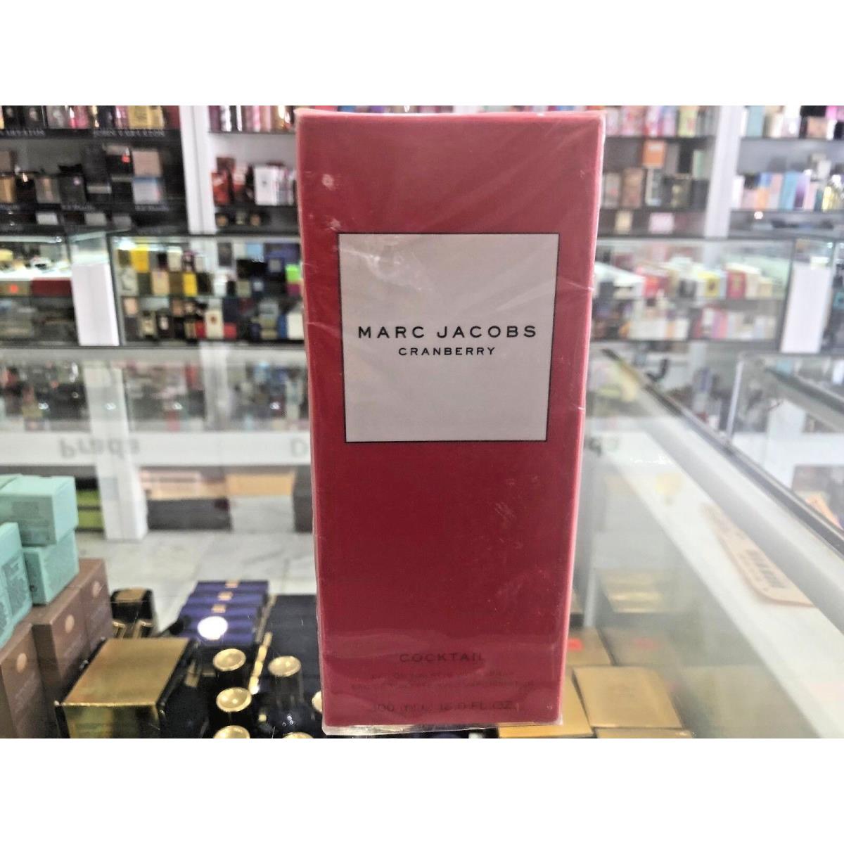 Marc Jacobs Cranberry Eau De Toilette with Spray 300 ml