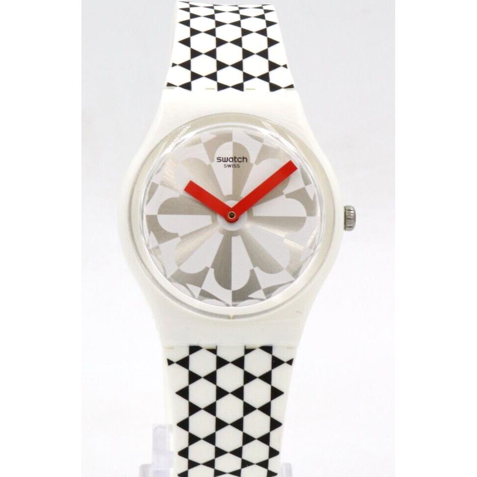 Swiss Swatch Originals Ruche White and Black Silicone Watch 34mm GW186