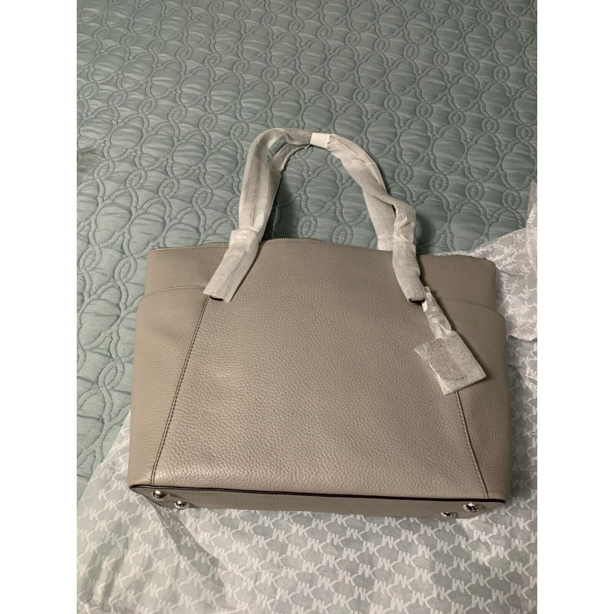 Michael Kors Jet Set Item Pearl Grey Lg Ew Tz Tote Color Sold out Fash Brands