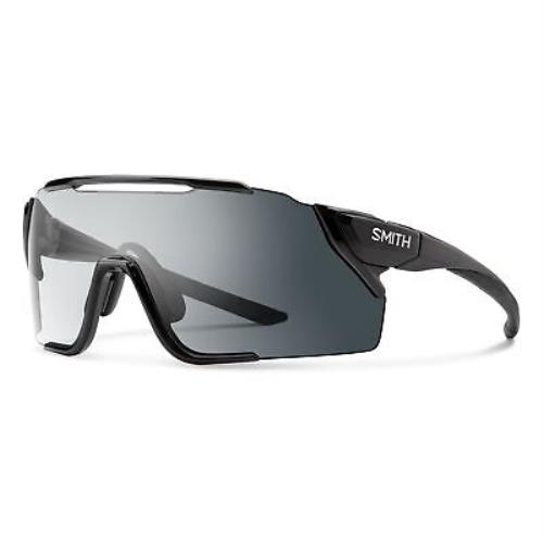 Smith Attack Mag Mtb Sunglasses Black Frame Photochromic Clear to Gray Lens - Frame: Black, Lens: Gray