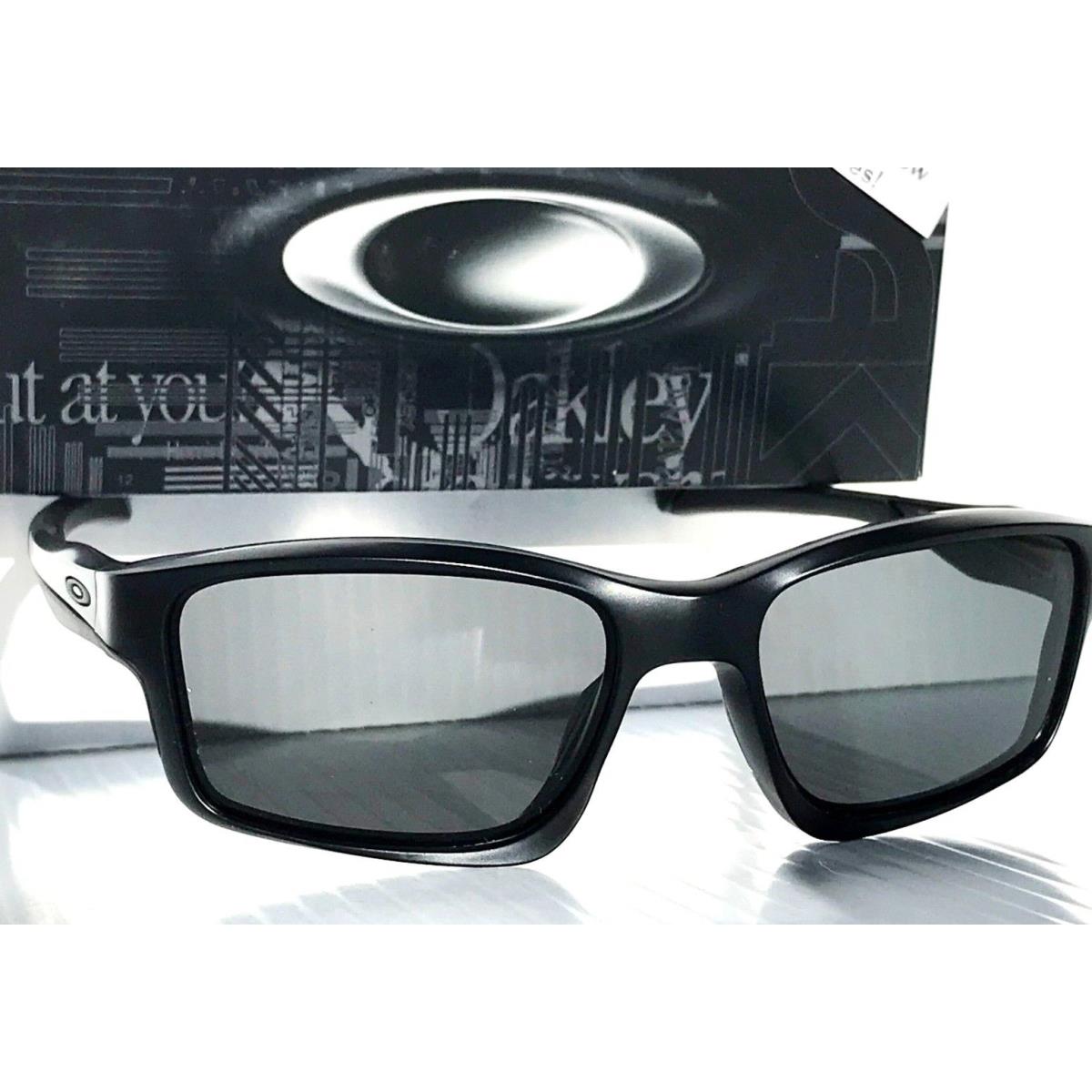 Oakley Chainlink Matte Black Polarized Galaxy Black Lens Sunglass 9247-15