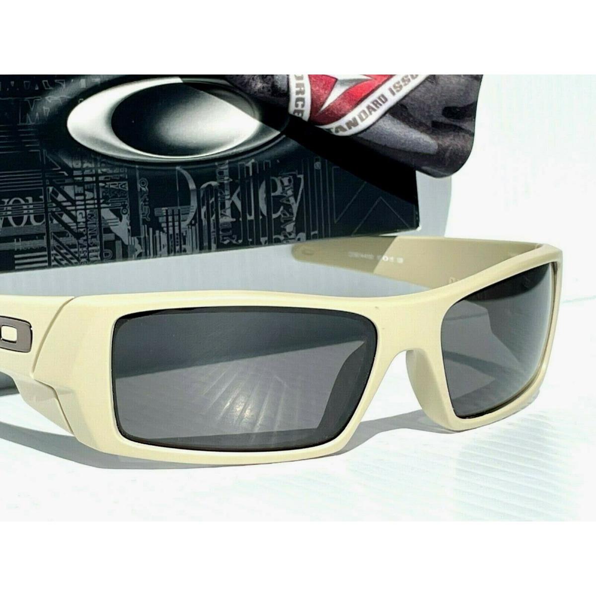 Oakley Gascan Desert Tan w Polarized Galaxy Black 2 Lens Set Sunglass 9014