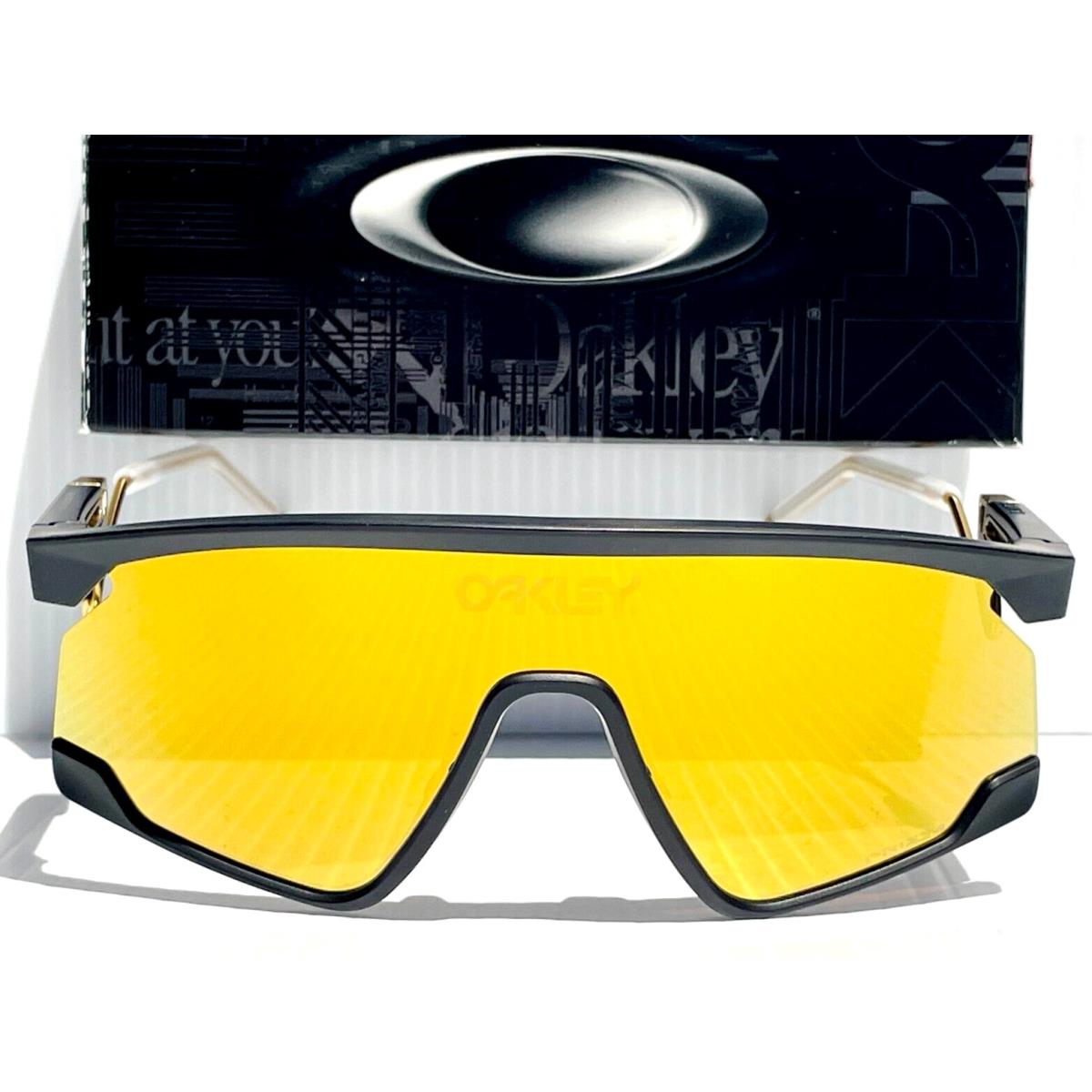 Oakley Bxtr Metal Matte Black Prizm 24k Gold Mirror Lens Sunglass 9237-01