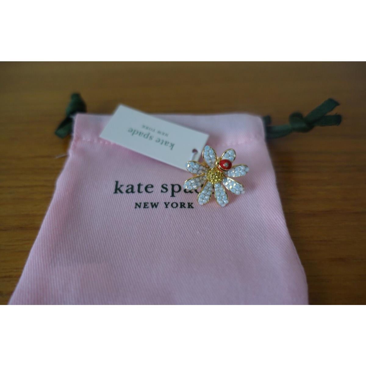 Kate Spade Dazzling Daisy with Ladybug Ring. Size 5