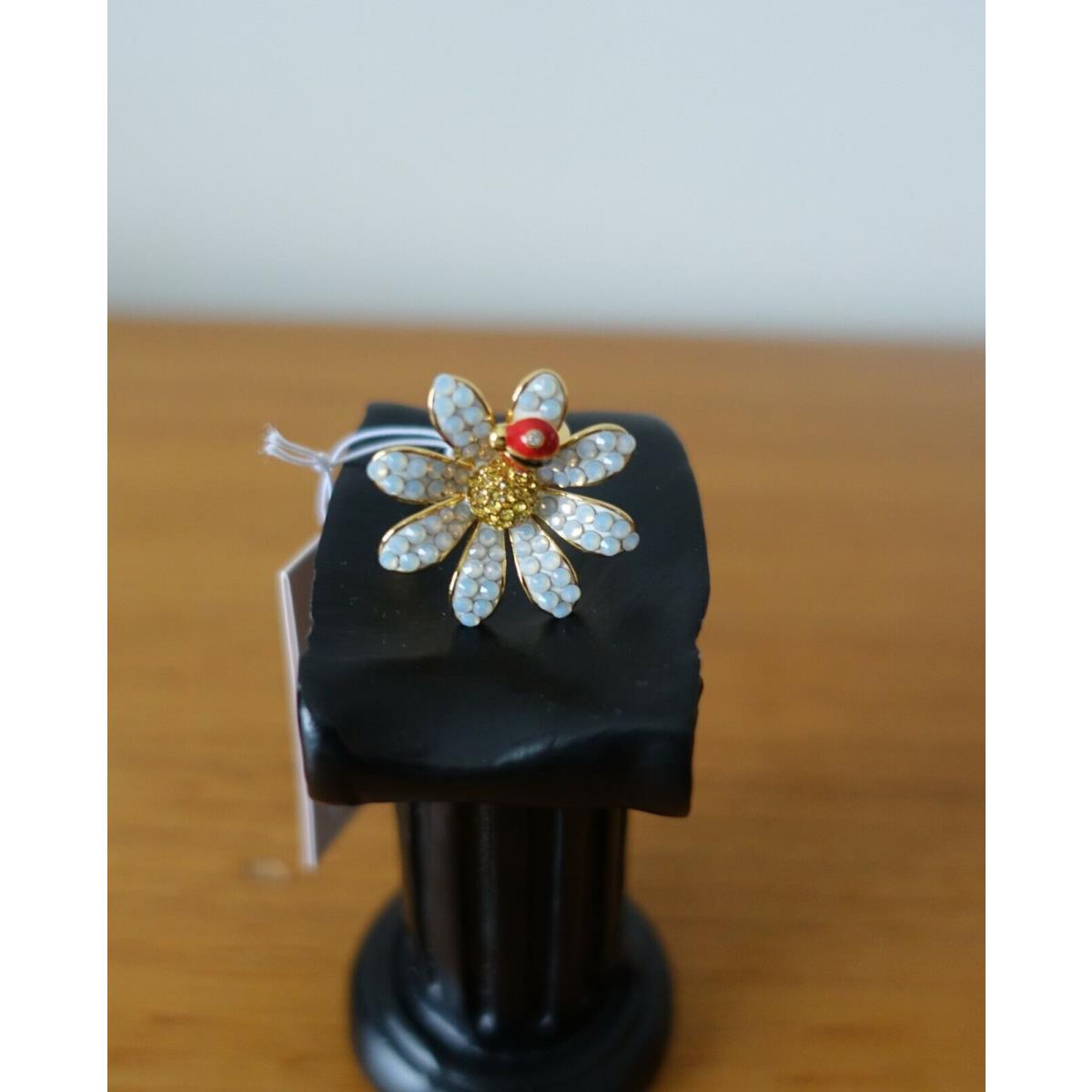 Kate Spade Dazzling Daisy with Ladybug Ring. Size 7