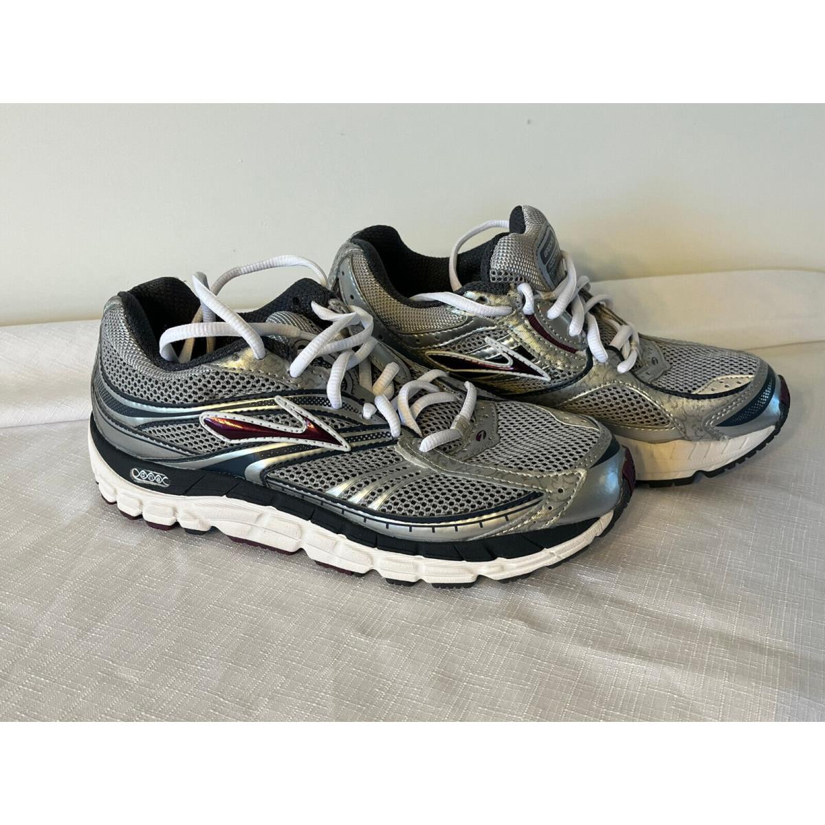 Brooks Addiction 10 Women`s Running Shoes Raisin/gray/silver 7.5 N Narrow AA
