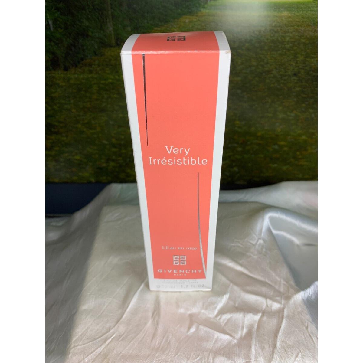 Givenchy Very Irresistible L`eau EN Rose Edt 50ML Spray