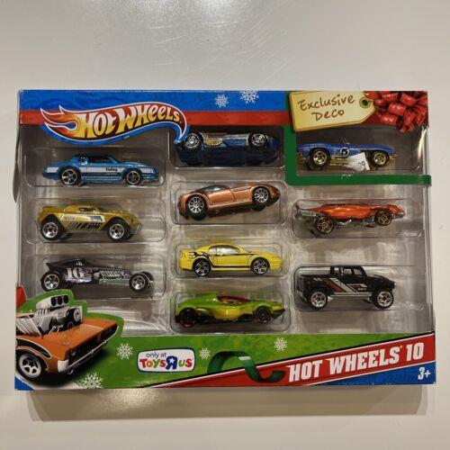 2012 Hot Wheels Toys R Us Christmas 10 Car Set Exclusive Deco