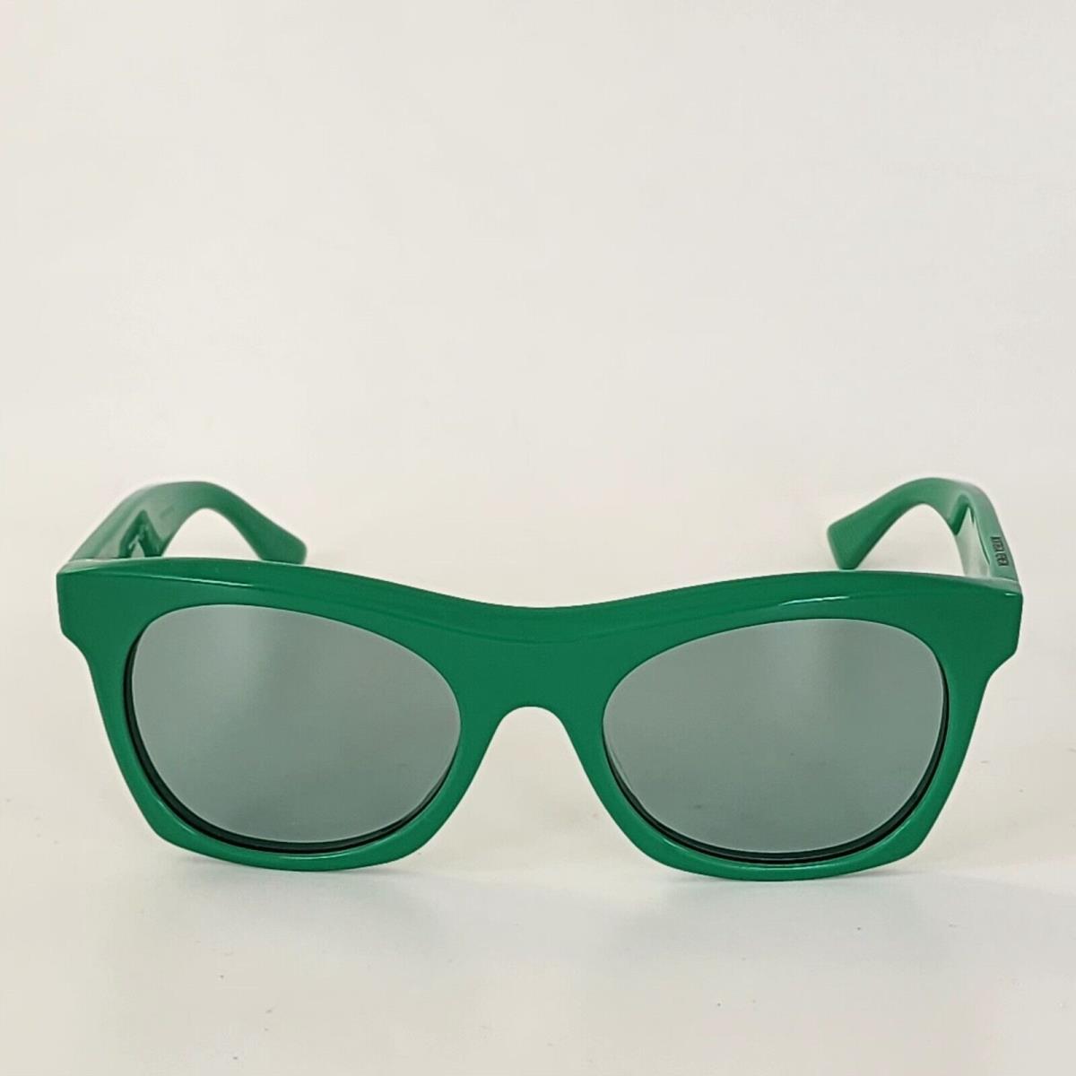 Bottega Veneta BV1061S 005 Square/rectangle Sunglasses Green Fashion Designer