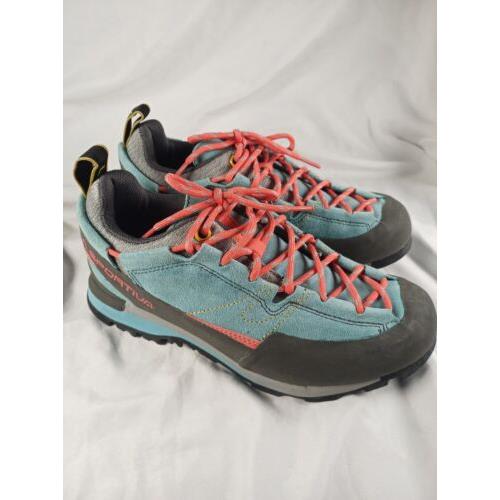 La Sportiva Boulder X Hiking Shoes in Ice Blue Size 9 Women`s Vibram Soles