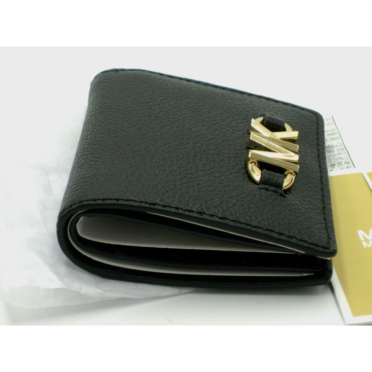 Michael Kors Izzy Small ID Billfold Black Pebbled Leather Wallet