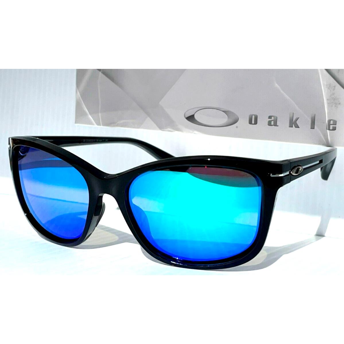 Oakley sunglasses Drop - Black Frame, Green Lens 4