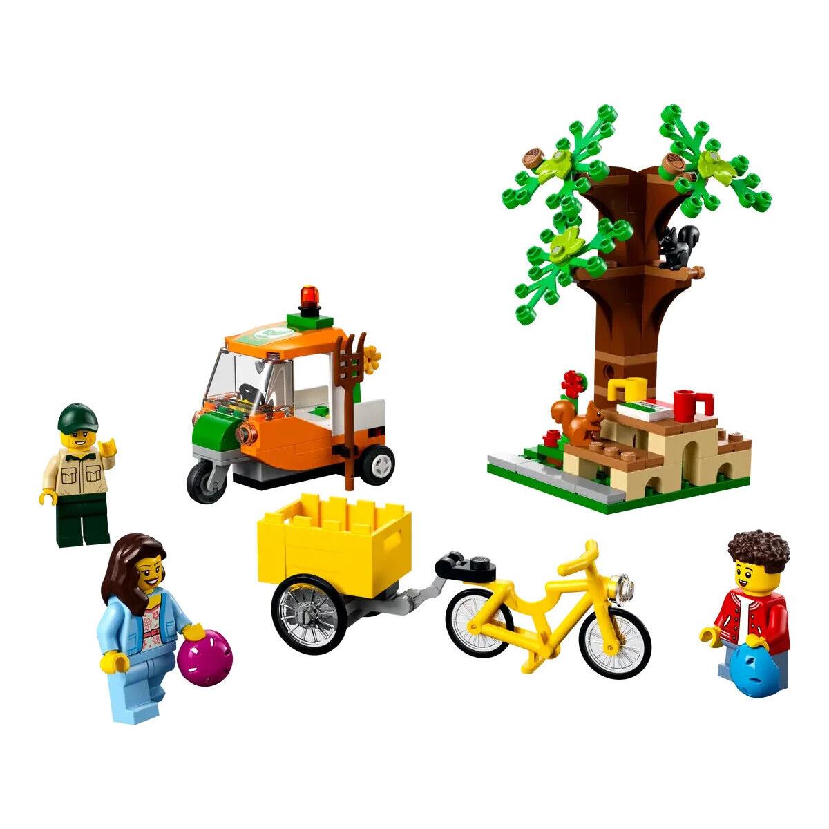 Lego Picnic in The Park 60326 Town Minifigure Building Set