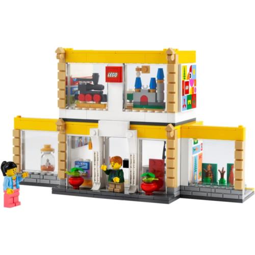 Lego 40574 Lego Brand Store Lego Store Exclusive 541 Pieces Ages 9+