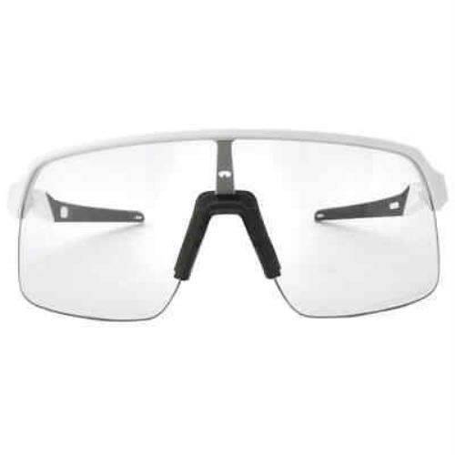 Oakley Sutro Lite Clear Photochromic Shield Men`s Sunglasses OO9463 946346 39