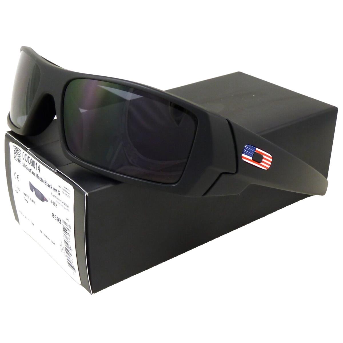 Oakley SI Gascan Sunglasses Matte Black w/ US Flag l Grey 11-192 - Frame: Matte Black, Lens: Gray