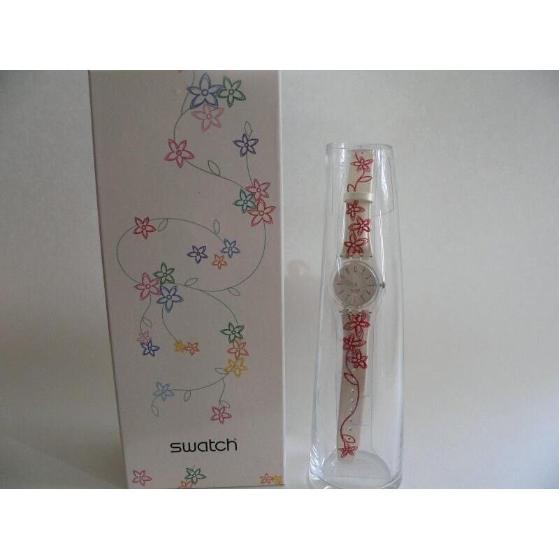 Motherly Mother`s Day Floral Swatch in Special Vase Pkg Nip-rare