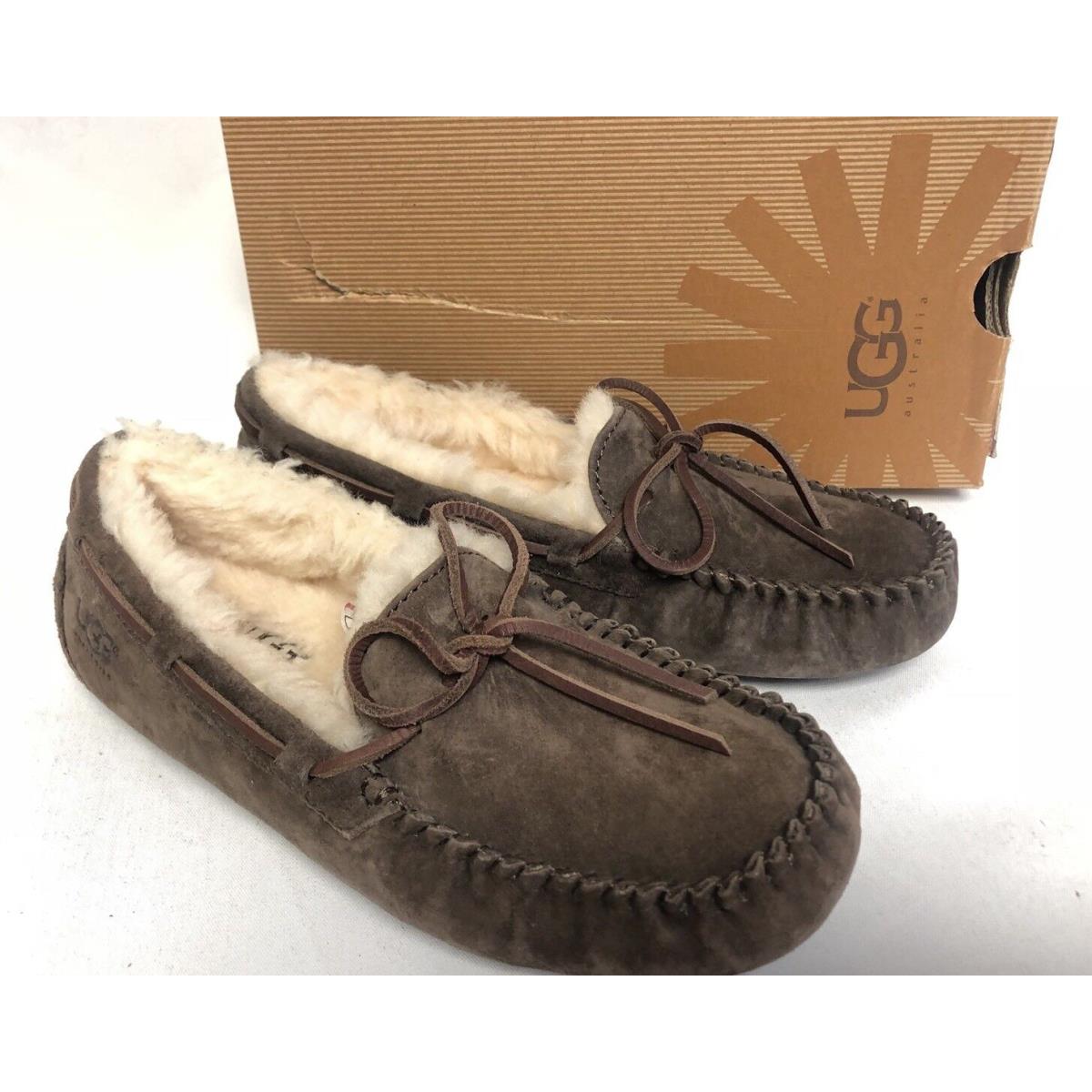 Ugg Australia Dakota Espresso Brown Sheepskin Moccasin Slippers 5612 Women`s