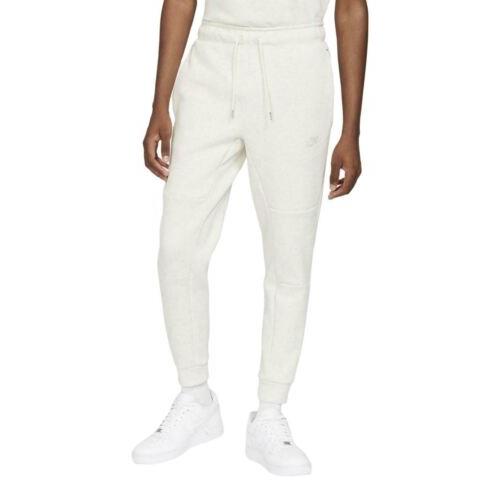 Nike Sportswear Men`s Move To Zero Tech Fleece Cuffed Joggers Pants DA0400-100