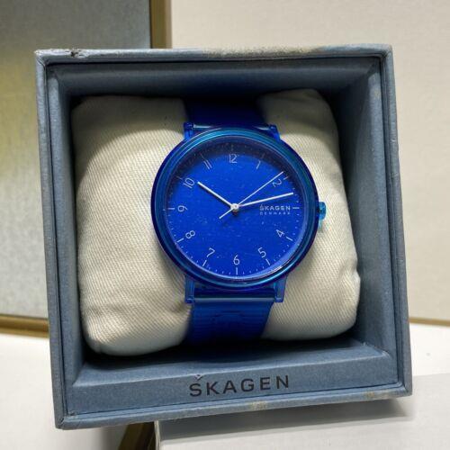 Beautiful Designer Skagen Blue Quartz Watch