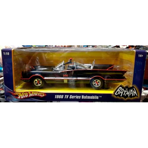 1966 TV Series Batmobile Car - Hot Wheels L2090 Mattel 1:18