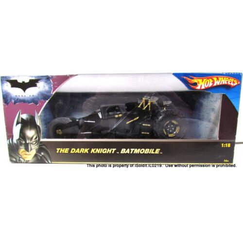 1:18 Hot Wheels The Dark Knight Batmobile 2008 Mattel Batman DC Comics