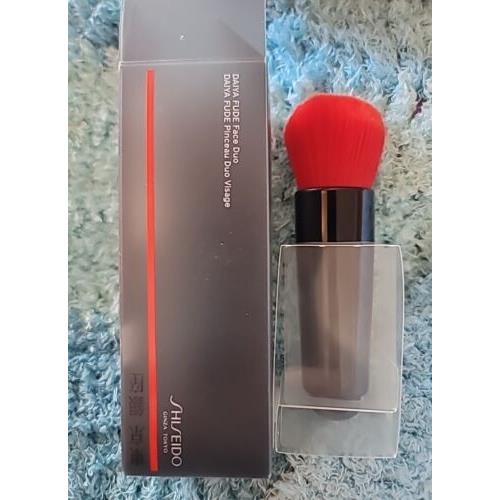 Shiseido Daiya Fude Face Duo Applicator Brush