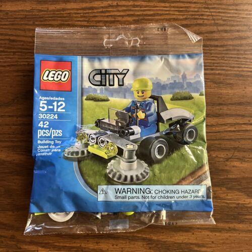 Lego 30224 City Ride-on Lawn Mower Polybag Rare Htf