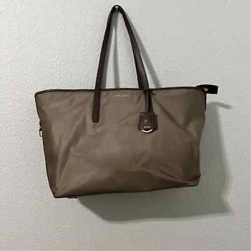 Tumi Tote Bag Large Everyday Voyager Leather Nylon Fossil Gray Brown Gold